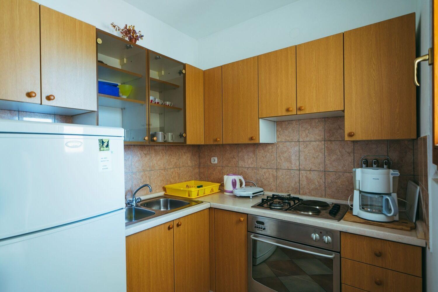 Apartments Lovre - Close To The Sea Brela Esterno foto